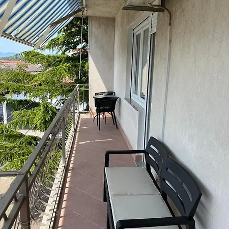 Apartment Lotus In Skrljevo