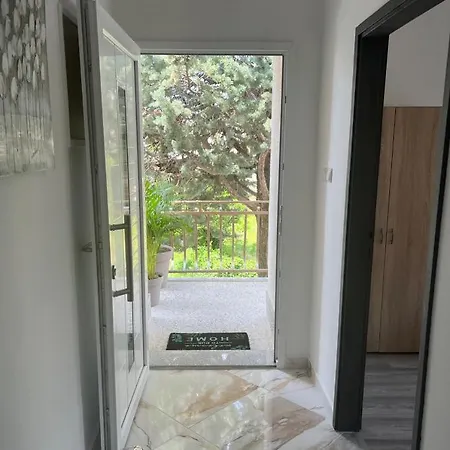 Lotus In Skrljevo Apartment