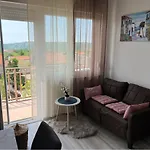 Lotus In Skrljevo Apartman