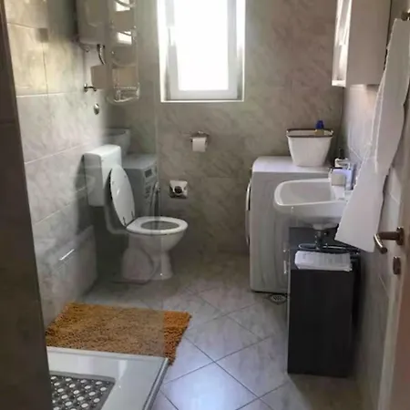 Lotus In Skrljevo Apartman Bakar