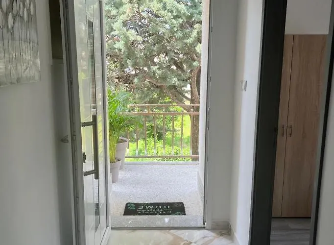 Lotus In Skrljevo Apartman